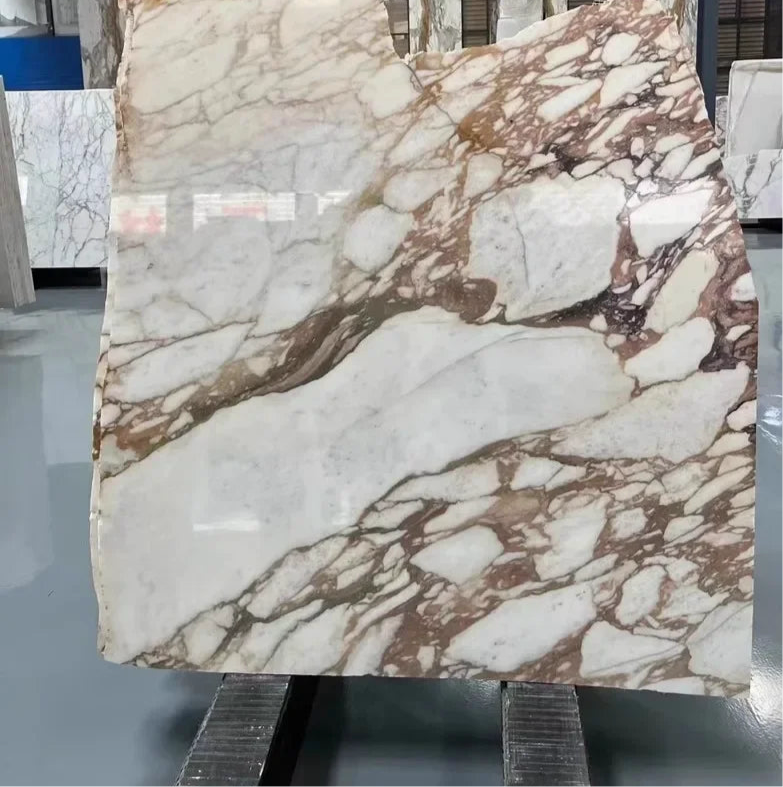 Marble round dining table  luxury modern simplicity