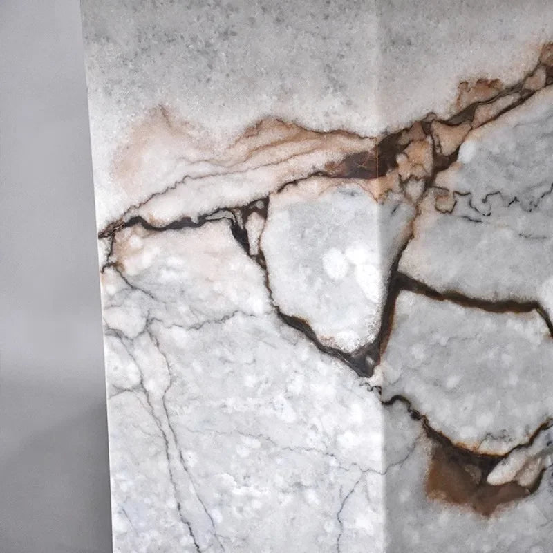 Marble round dining table  luxury modern simplicity